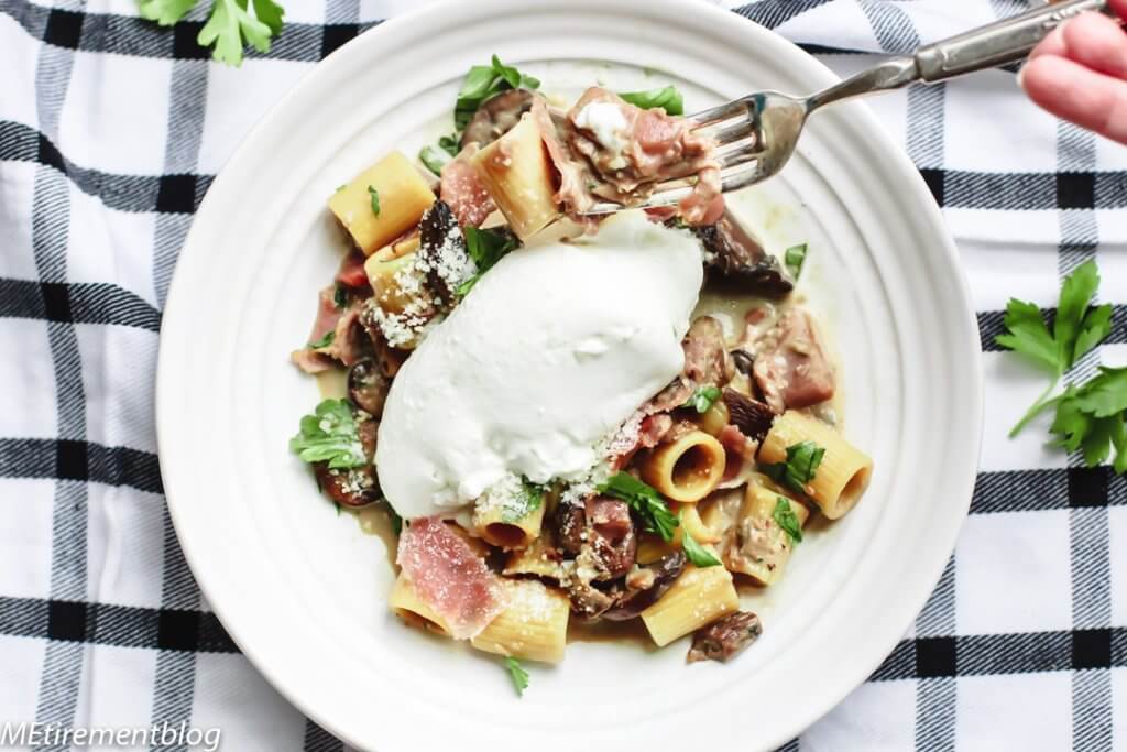 Creamy Mushroom Rigatoni