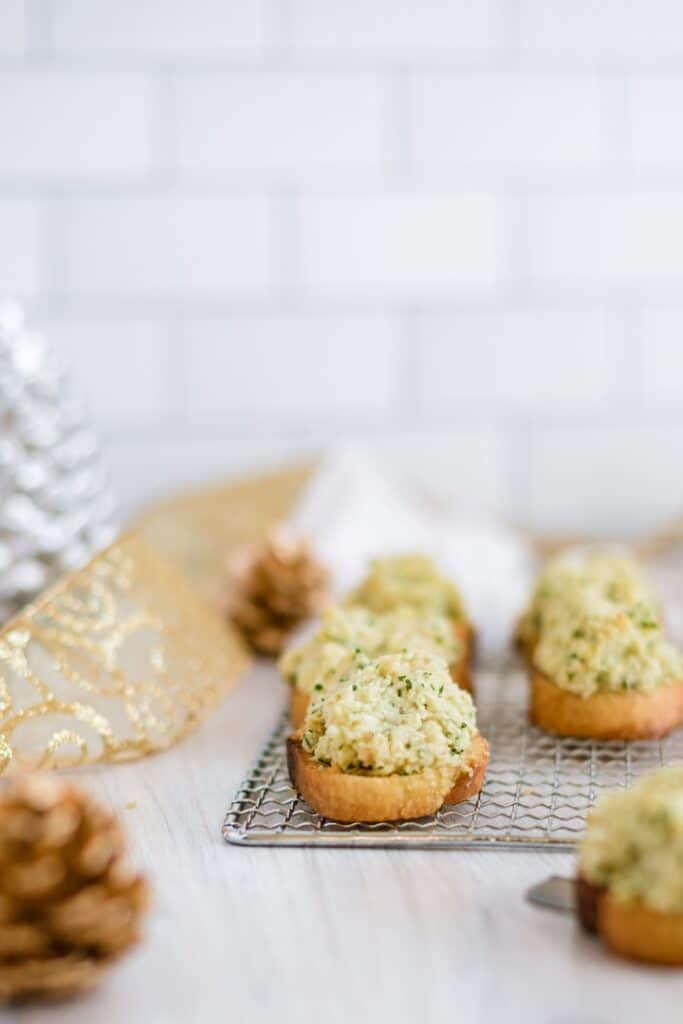 Roasted Cauliflower Crostini Puffs Appetizer