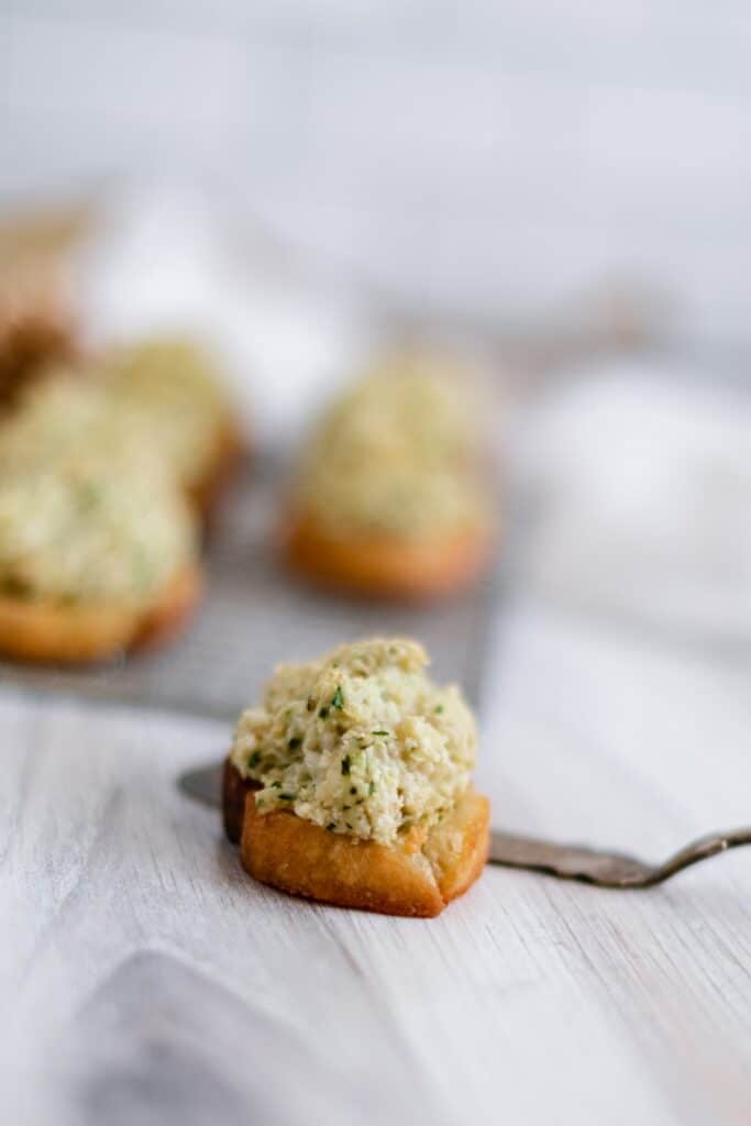 Roasted Cauliflower Crostini Puffs Appetizer